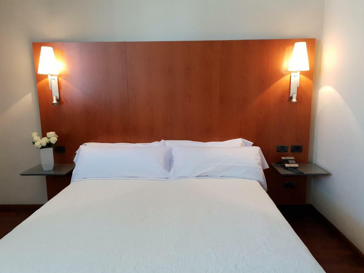 Sant Bonifaci Petrer Hotel เอลดา ภายนอก รูปภาพ