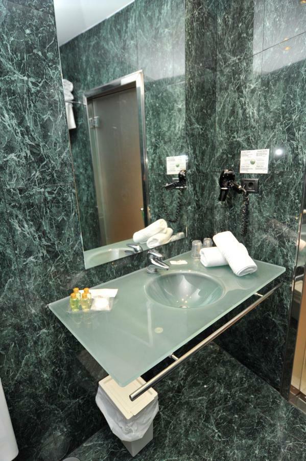 Sant Bonifaci Petrer Hotel เอลดา ภายนอก รูปภาพ